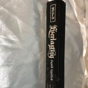 KatVonD everlasting liquid lipstick NIB Lolita